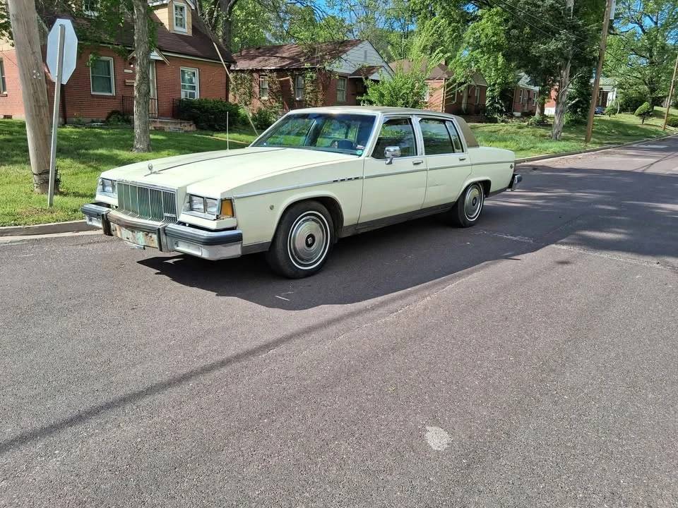 1981 Buick Electra - Image 7 of 21