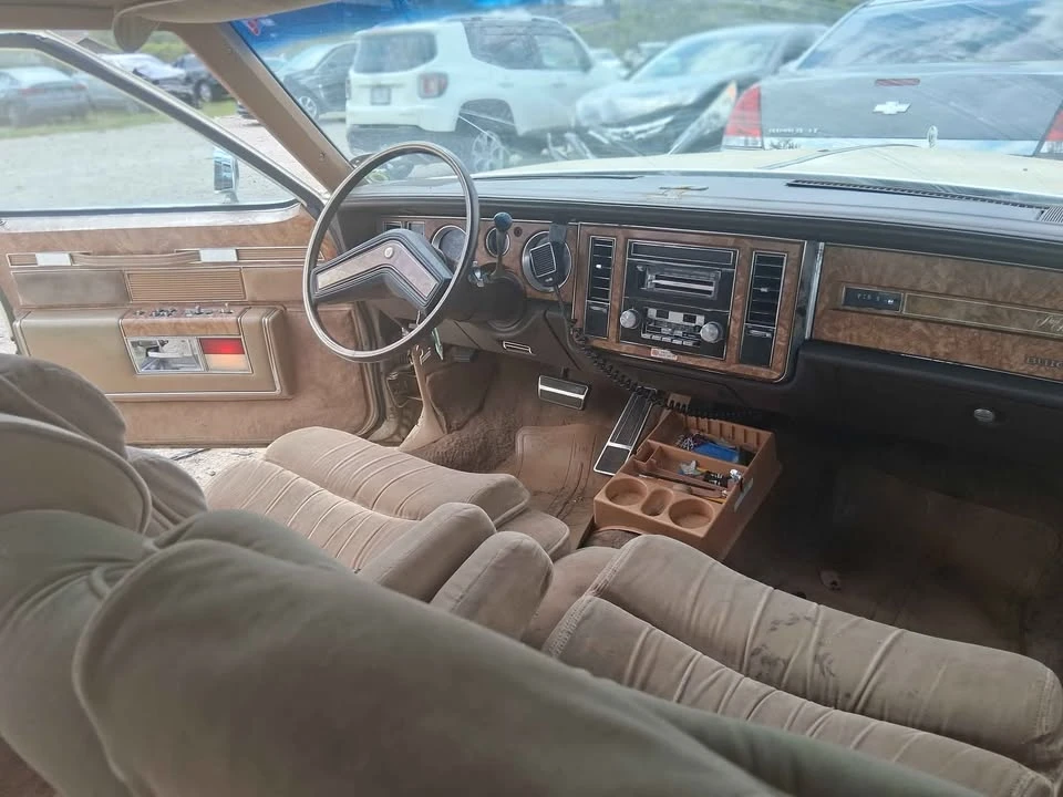 1981 Buick Electra - Image 13 of 21