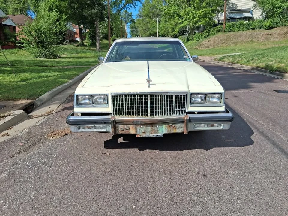 1981 Buick Electra - Image 2 of 21