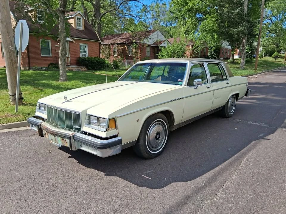 1981 Buick Electra - Image 8 of 21
