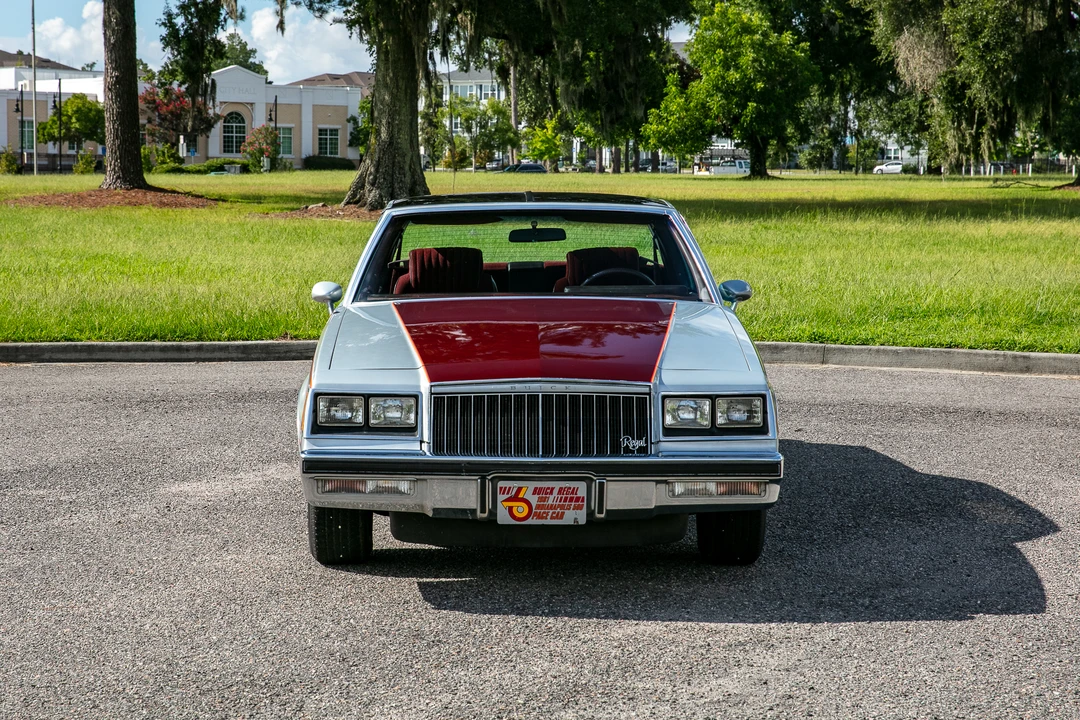 1981 Buick Regal - Image 19 of 31