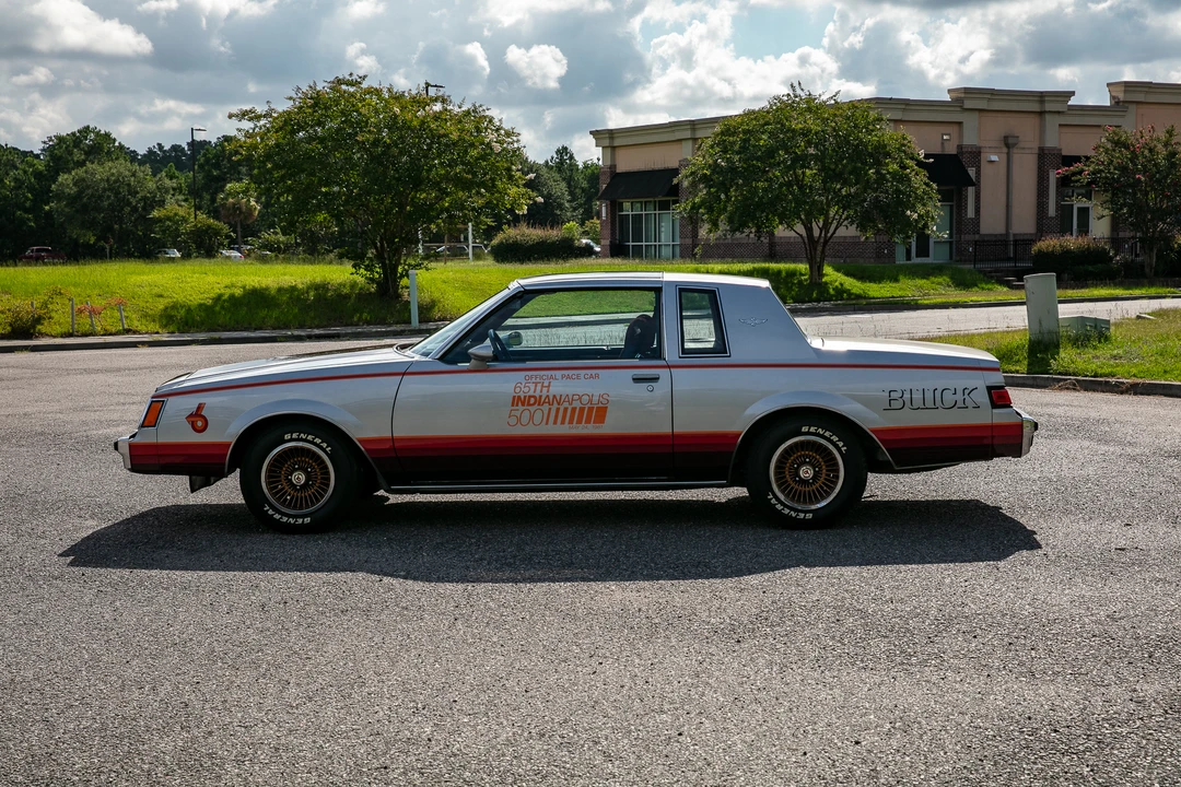 1981 Buick Regal - Image 23 of 31