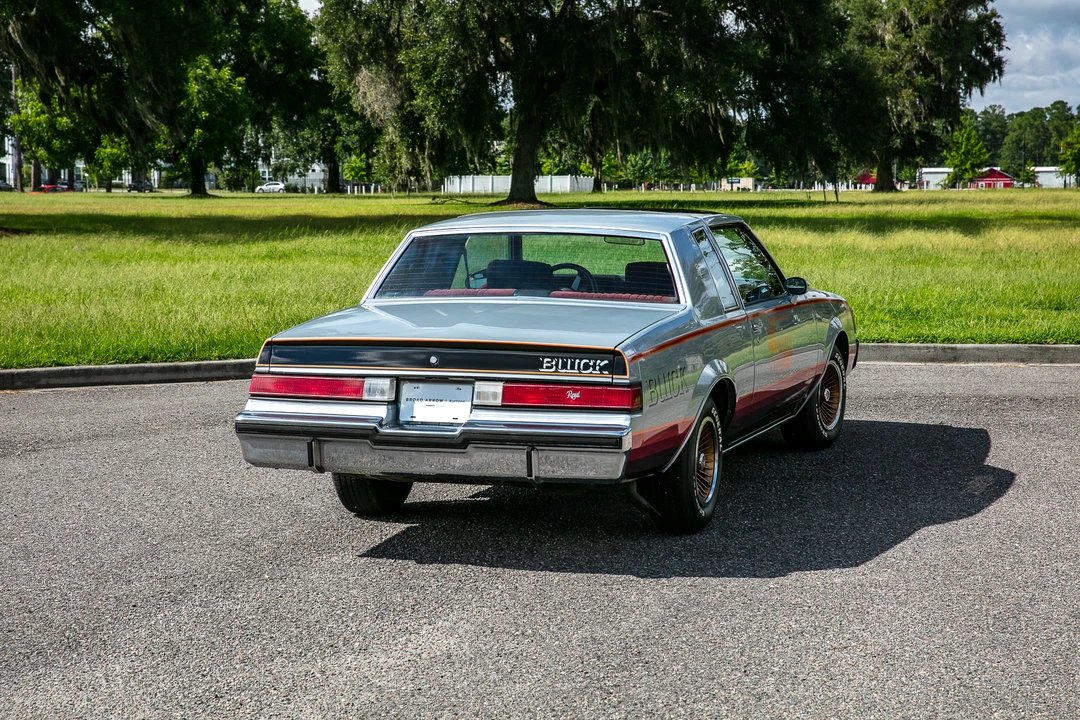 1981 Buick Regal - Image 17 of 31