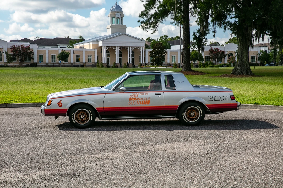 1981 Buick Regal - Image 29 of 31