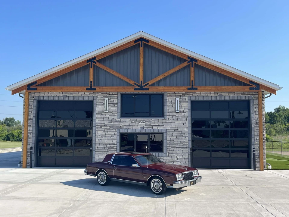 1981 Buick Riviera 4th-7th Gen - Image 21 of 31