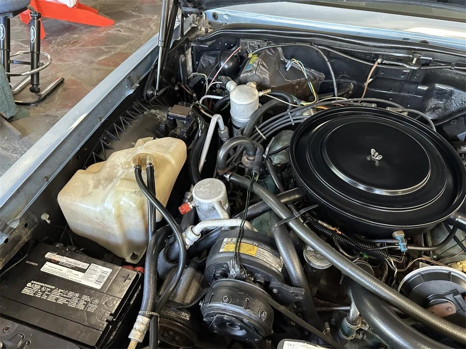 1981 Buick Riviera 4th-7th Gen - Image 12 of 31