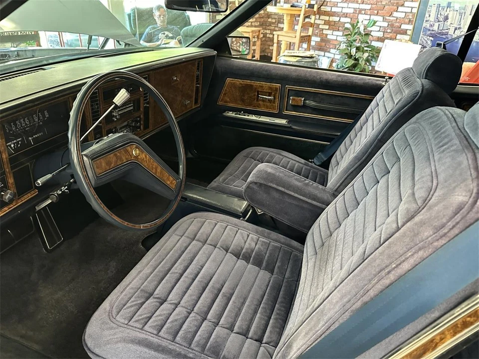 1981 Buick Riviera 4th-7th Gen - Image 28 of 31