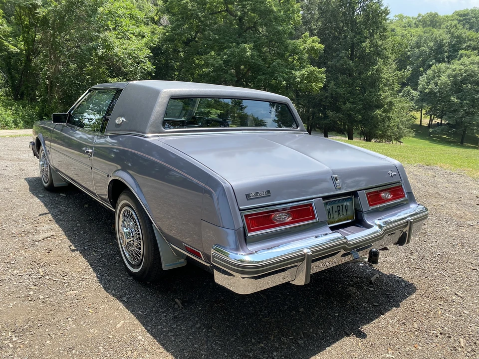 1981 Buick Riviera 4th-7th Gen - Image 21 of 31