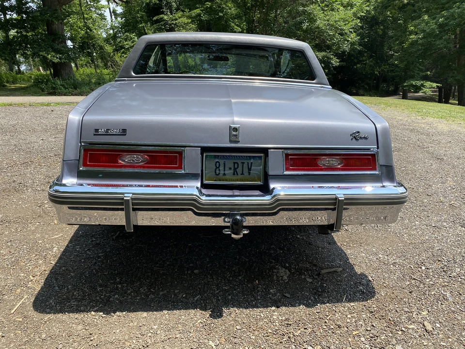1981 Buick Riviera 4th-7th Gen - Image 18 of 31
