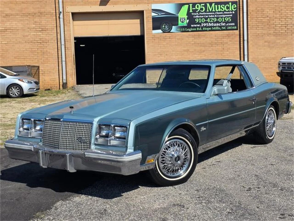 1981 Buick Riviera 4th-7th Gen - Image 12 of 31