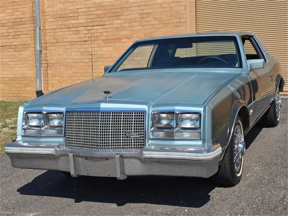 1981 Buick Riviera 4th-7th Gen - Image 2 of 31