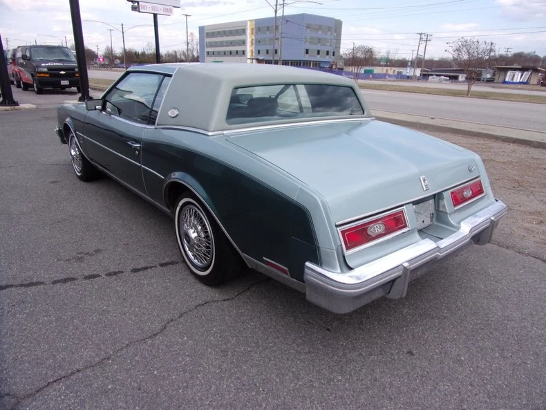 1981 Buick Riviera 4th-7th Gen - Image 4 of 28