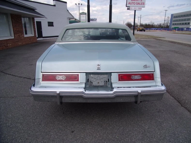 1981 Buick Riviera 4th-7th Gen - Image 5 of 28