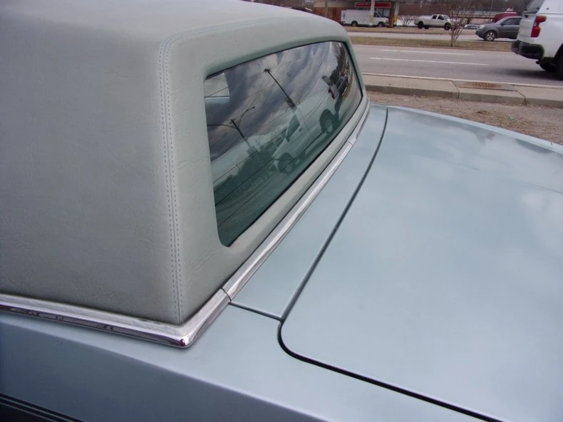 1981 Buick Riviera 4th-7th Gen - Image 11 of 28