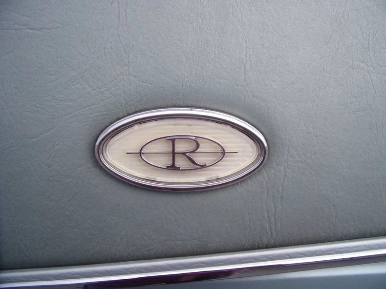 1981 Buick Riviera 4th-7th Gen - Image 14 of 28