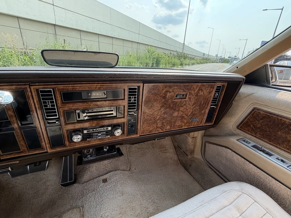 1981 Buick Riviera 4th-7th Gen - Image 15 of 18