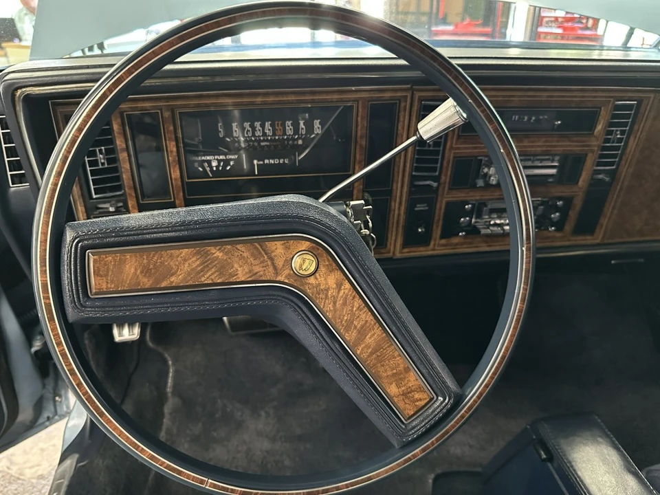 1981 Buick Riviera 4th-7th Gen - Image 31 of 31