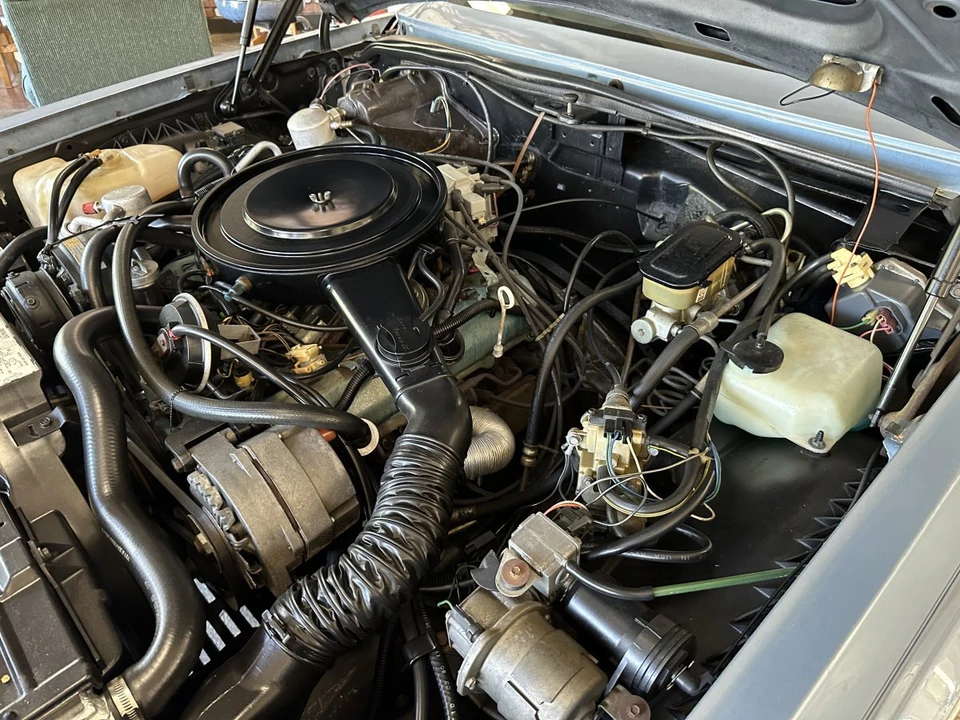 1981 Buick Riviera 4th-7th Gen - Image 14 of 31