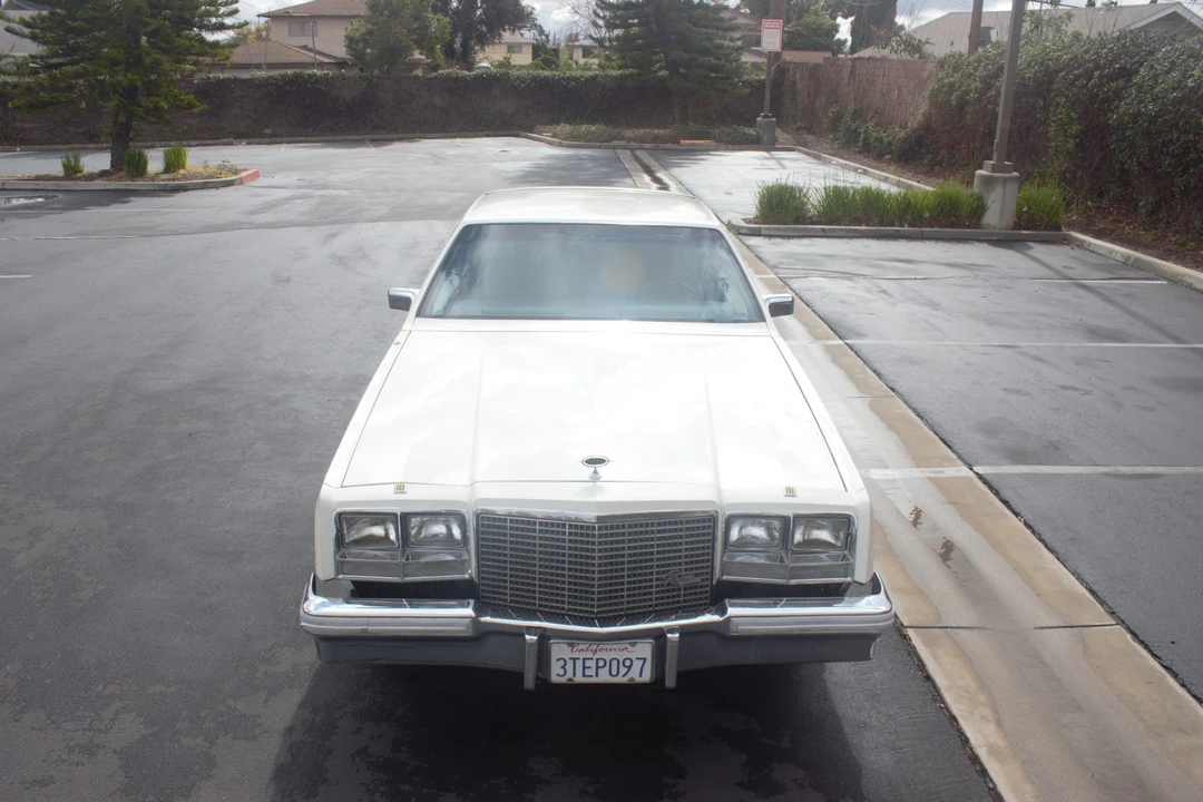 1981 Buick Riviera 4th-7th Gen - Image 28 of 31