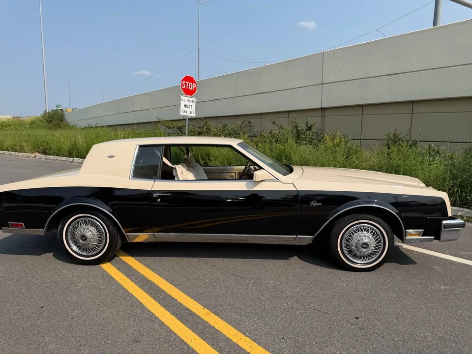 1981 Buick Riviera 4th-7th Gen - Image 2 of 17