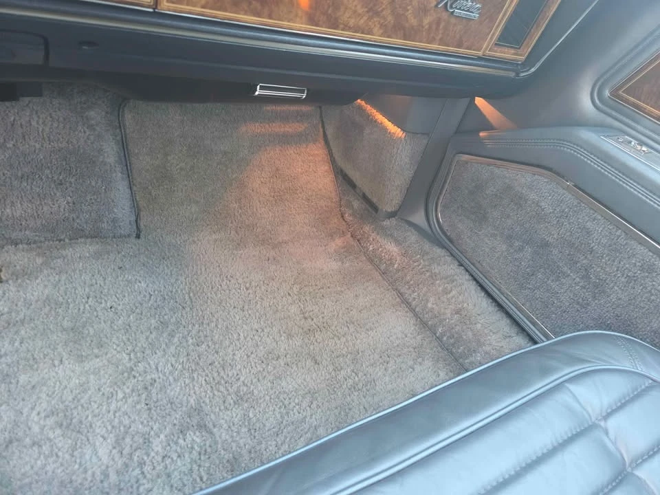 1981 Buick Riviera 4th-7th Gen - Image 10 of 19