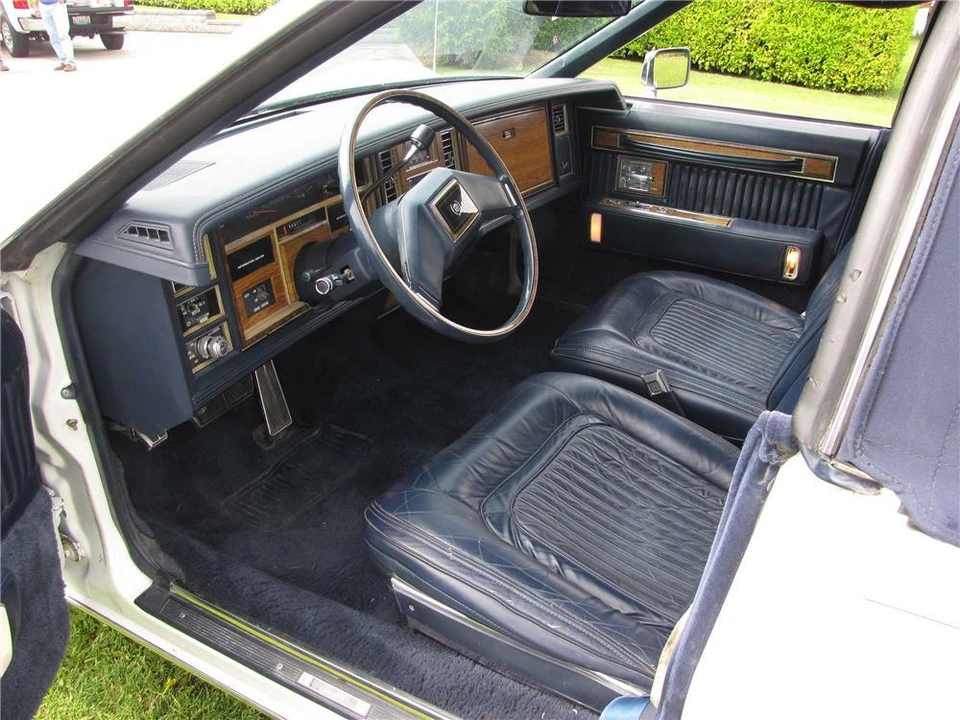 1981 Cadillac Seville - Image 4 of 5