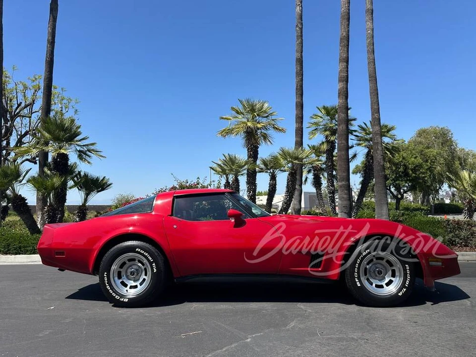 1981 Chevrolet Corvette C3 - Image 12 of 15