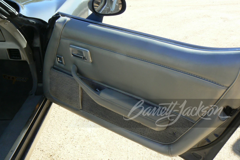 1981 Chevrolet Corvette C3 - Image 14 of 23