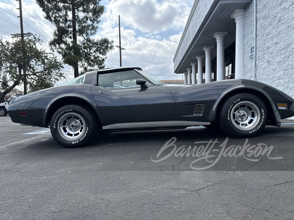 1981 Chevrolet Corvette C3 - Image 8 of 31