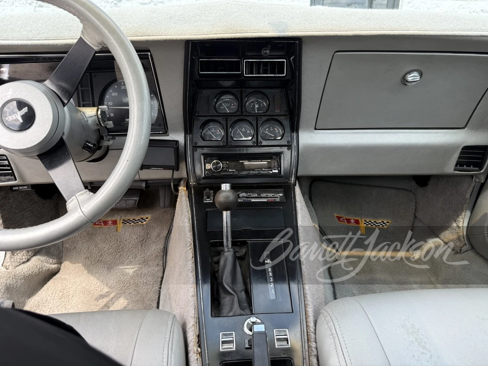 1981 Chevrolet Corvette C3 - Image 20 of 31