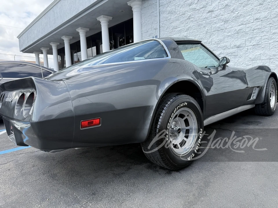 1981 Chevrolet Corvette C3 - Image 2 of 31