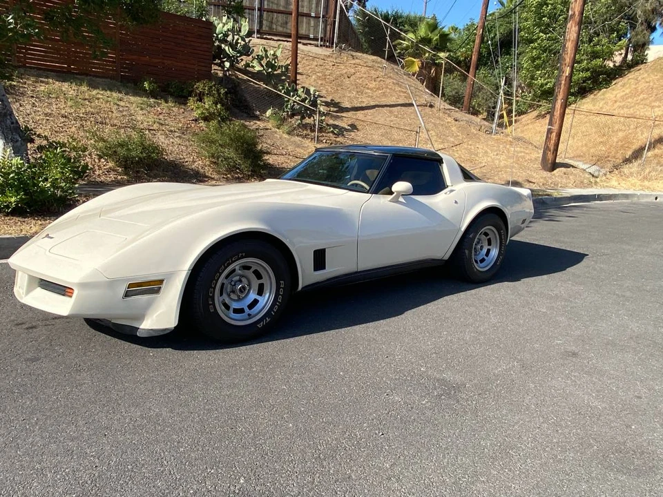 1981 Chevrolet Corvette C3 - Image 5 of 8