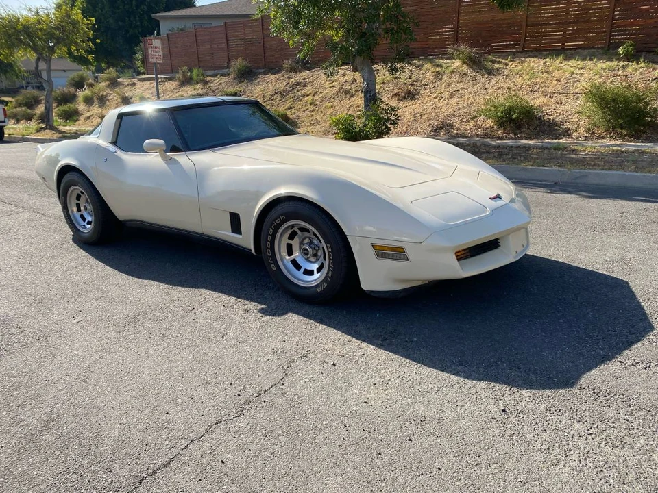 1981 Chevrolet Corvette C3 - Image 4 of 8