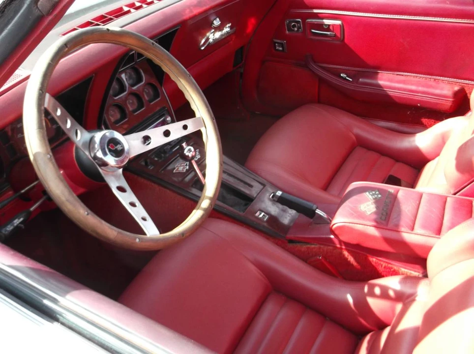 1981 Chevrolet Corvette C3 - Image 9 of 12
