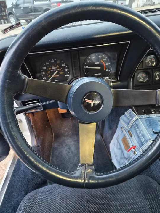 1981 Chevrolet Corvette C3 - Image 14 of 24