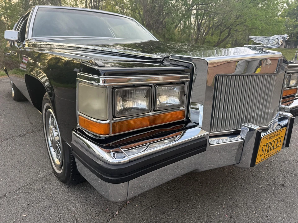 1981 Cadillac DeVille 5th Gen - Image 19 of 31