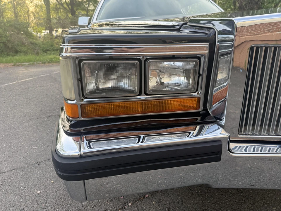 1981 Cadillac DeVille 5th Gen - Image 21 of 31