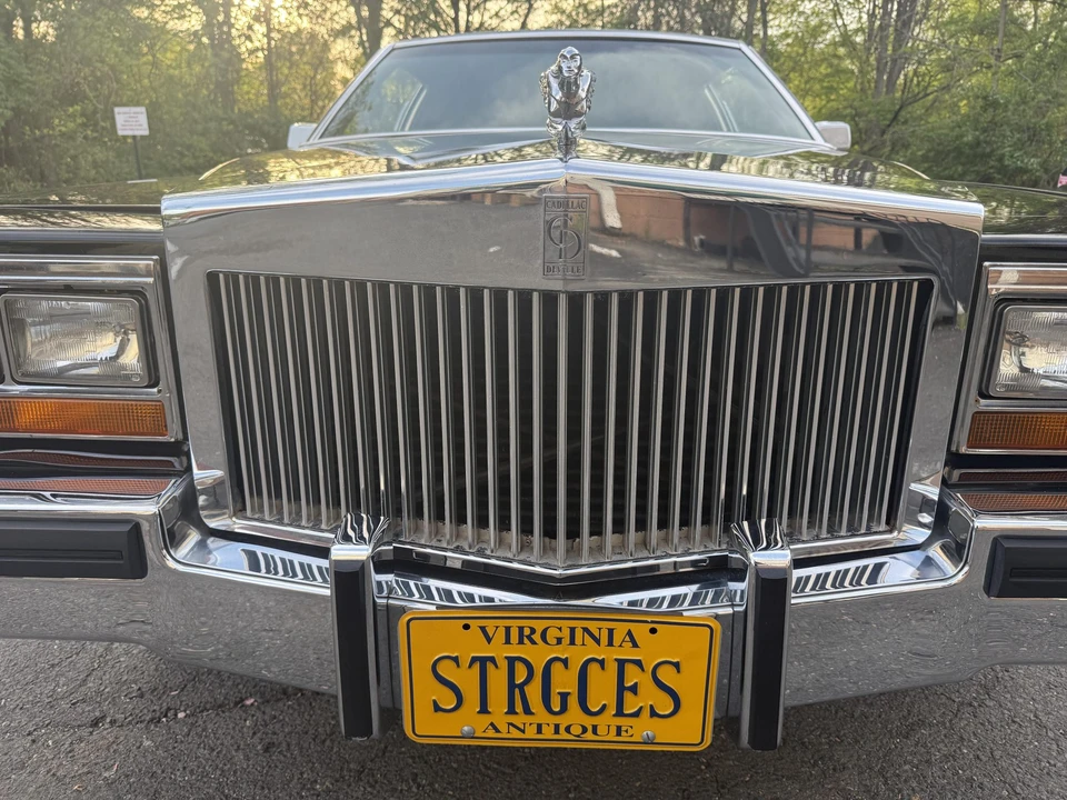 1981 Cadillac DeVille 5th Gen - Image 26 of 31