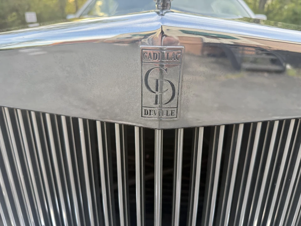 1981 Cadillac DeVille 5th Gen - Image 27 of 31