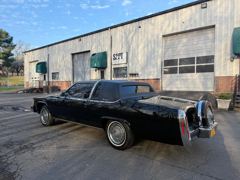 1981 Cadillac DeVille 5th Gen - Image 15 of 31
