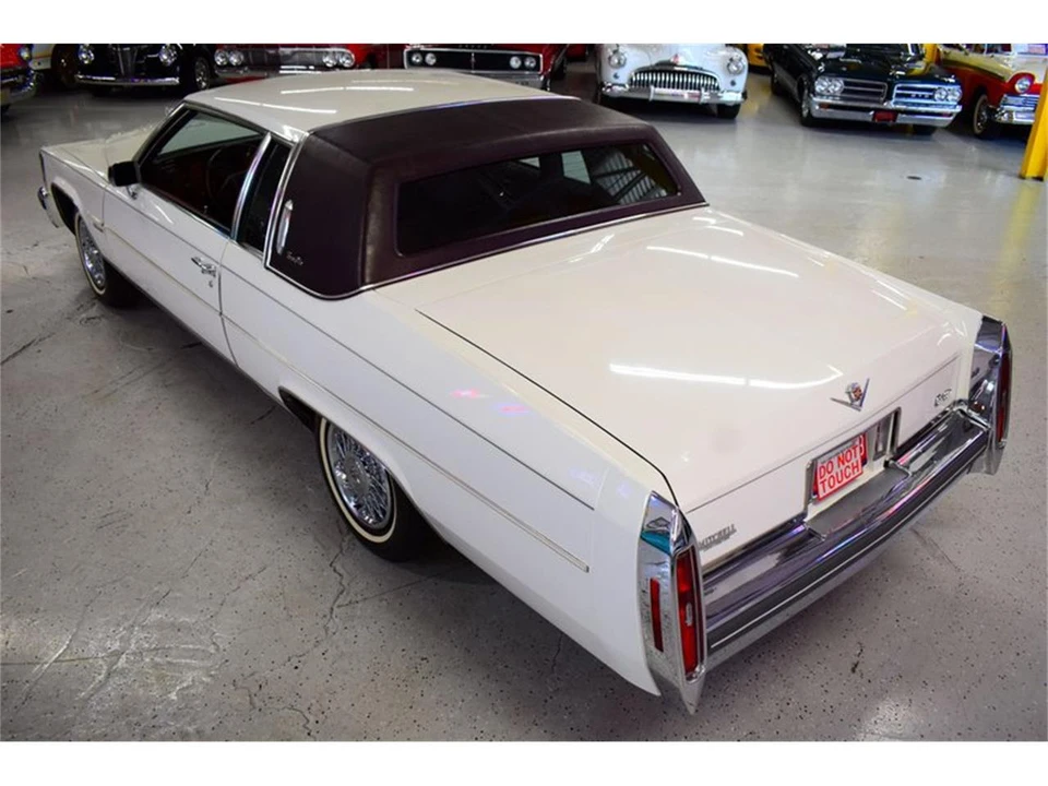 1981 Cadillac DeVille 5th Gen - Image 16 of 31