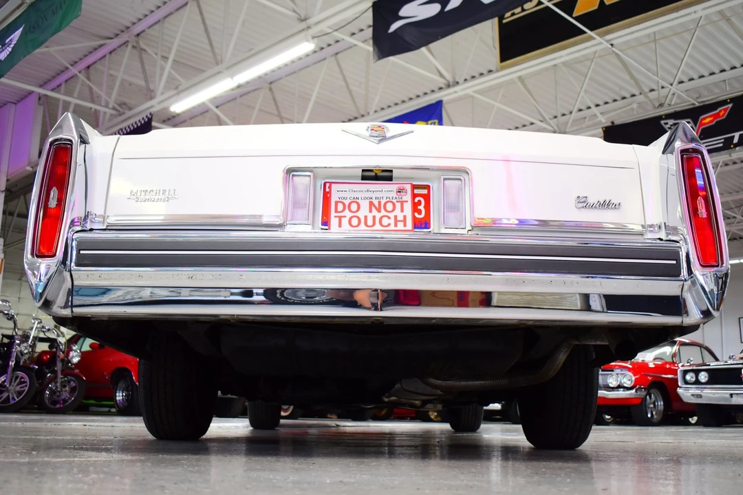 1981 Cadillac DeVille 5th Gen - Image 14 of 20