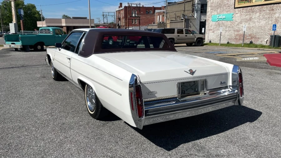 1981 Cadillac DeVille 5th Gen - Image 4 of 13