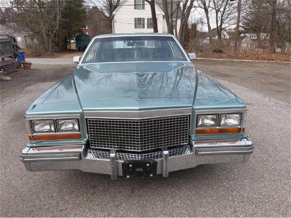 1981 Cadillac DeVille 5th Gen - Image 12 of 18