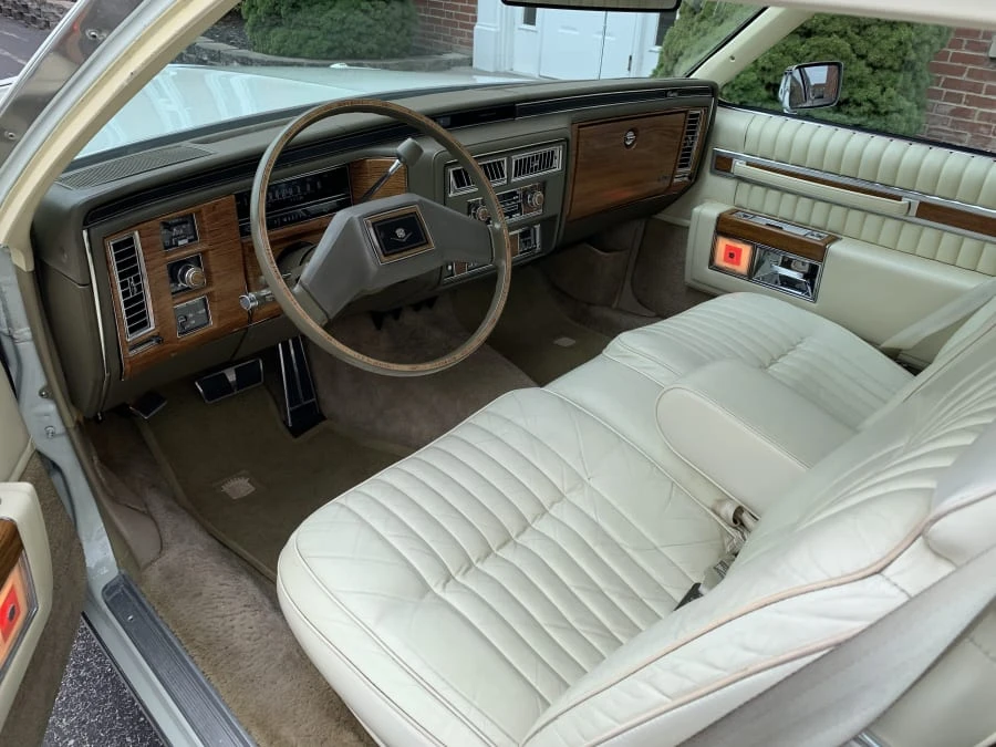 1981 Cadillac DeVille 5th Gen - Image 4 of 7