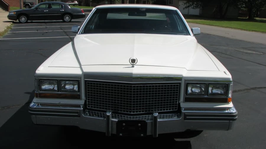 1981 Cadillac DeVille 5th Gen - Image 4 of 11