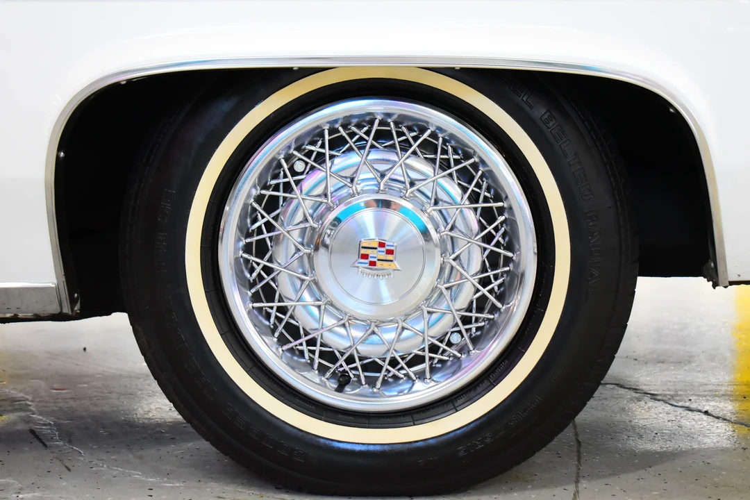 1981 Cadillac DeVille 5th Gen - Image 10 of 19