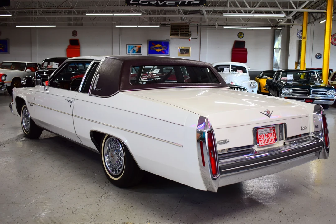 1981 Cadillac DeVille 5th Gen - Image 5 of 19
