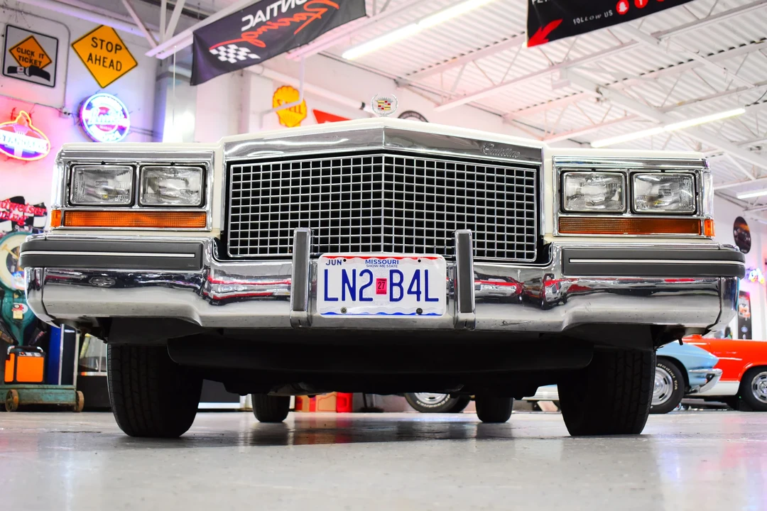 1981 Cadillac DeVille 5th Gen - Image 8 of 19