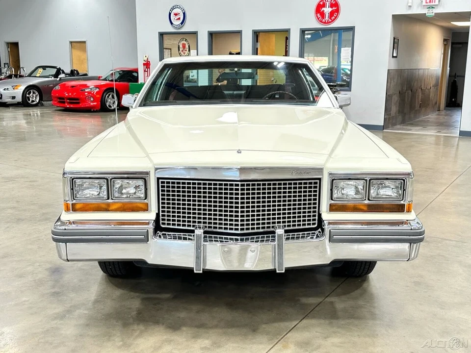 1981 Cadillac DeVille 6th Gen - Image 2 of 21